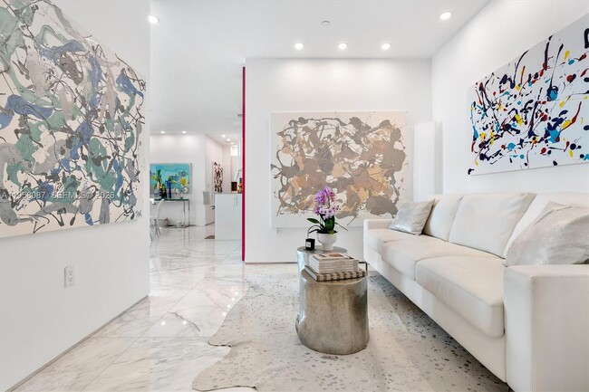 Foto del edificio - 17475 Collins Ave