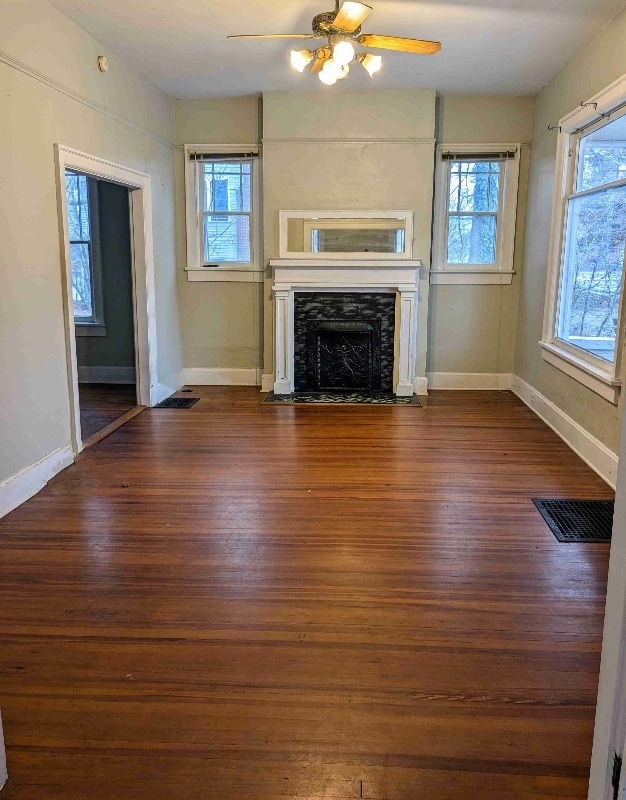 Foto principal - 303 Aden St
