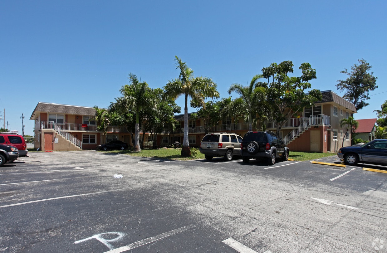 Primary Photo - Joanne Marie Apartments