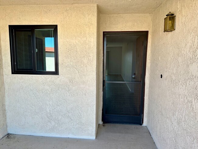 Foto del edificio - 475 N Lake Havasu Ave