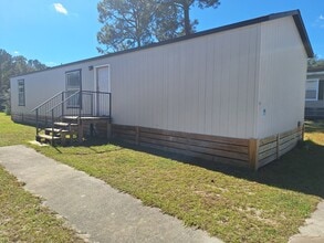 Building Photo - 1134 Kelly Dr