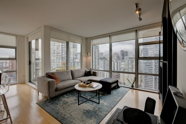 Building Photo - 1225 Richards St