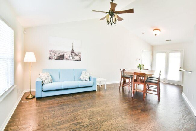Building Photo - 2592 Boulder Hill Ct SE