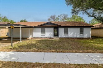 Building Photo - 8144 Tumbleweed Trail