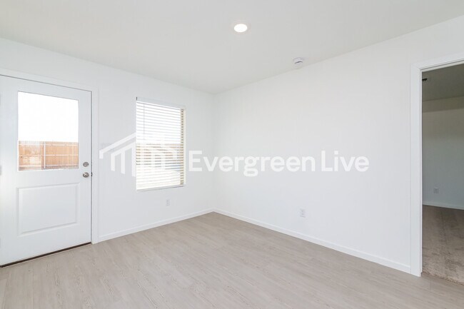 Foto del edificio - 12512 Huntington Rdg Wy