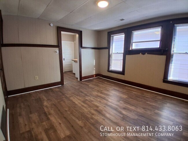 Foto del edificio - 620 E 6th St