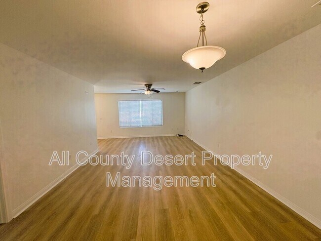 Building Photo - 28175 Avenida La Paz