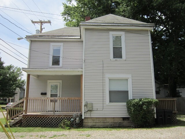 Building Photo - 40 Moore Ave