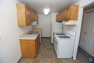 Fawn Lake Apartments photo'