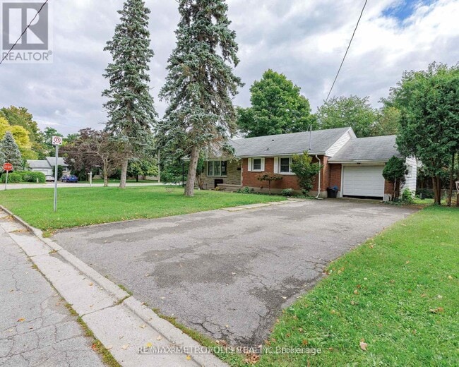 Building Photo - 73 Edgar Dr