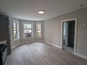 Building Photo - 373 Hazel Ave