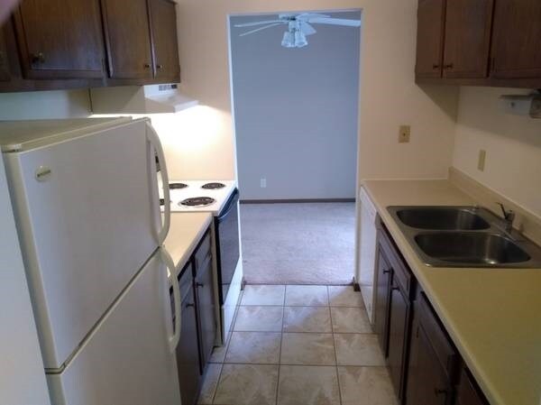 Building Photo - 808 G St