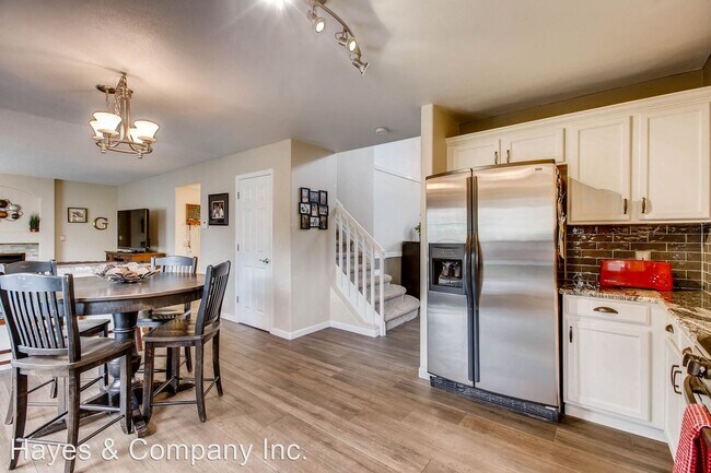 Building Photo - 3 br, 2.5 bath House - 3628 Primrose Lane
