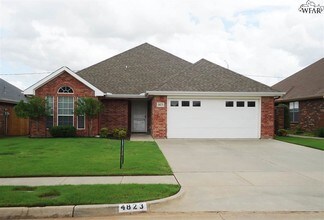 Building Photo - 4823 Belair Blvd