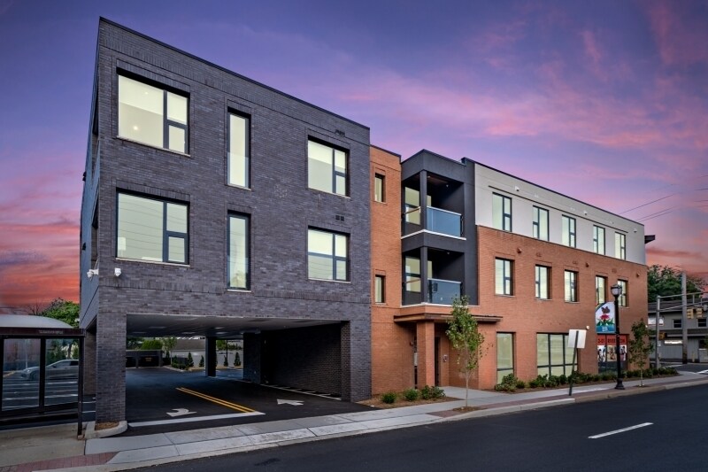 12 River Rd Unit 304, Fair Lawn, NJ 07410 Room for Rent in Fair Lawn