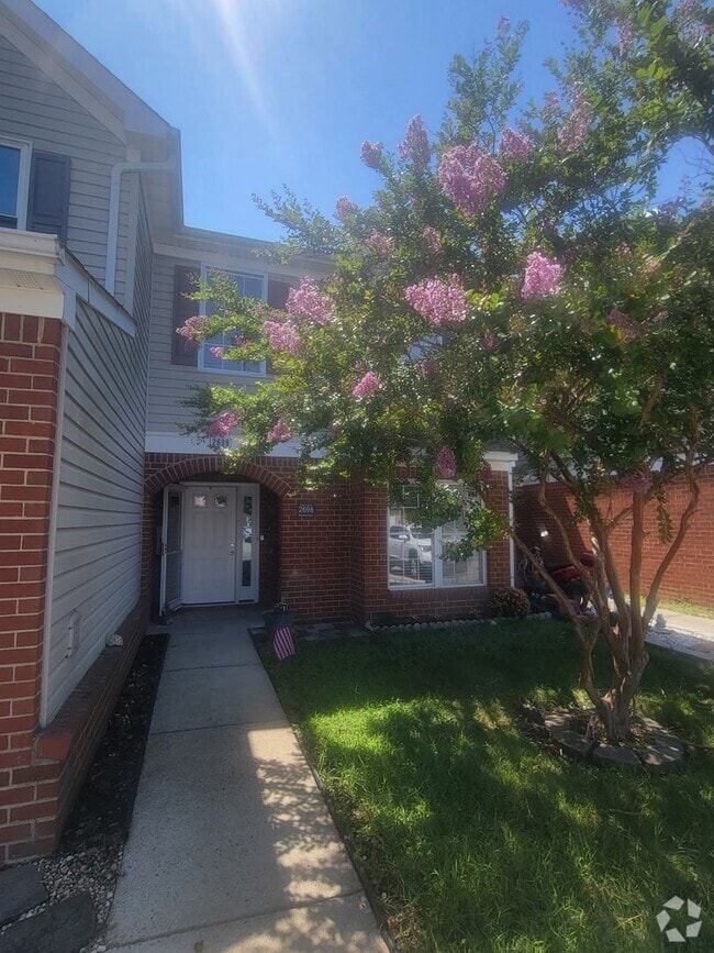 Building Photo - 2698 Bracston Rd