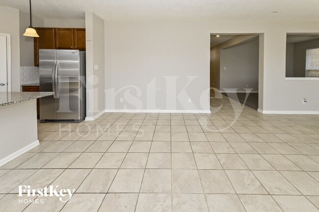 Building Photo - 5139 Castle Discordia St