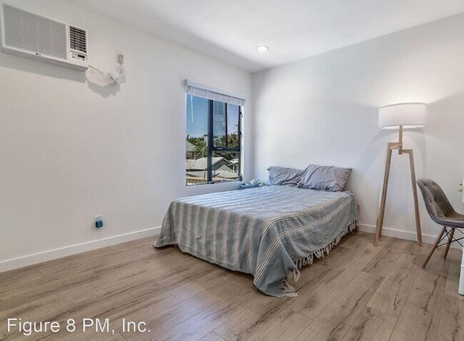 Foto del edificio - 1277 W 23rd St