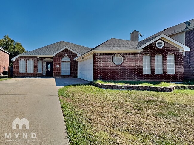 Building Photo - 515 Bristlecone Dr