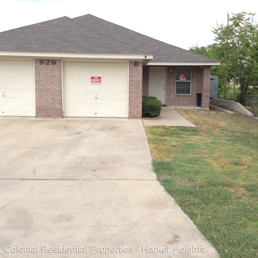 929 Pinewood Dr, Harker Heights, TX 76548 Condo for Rent in Harker