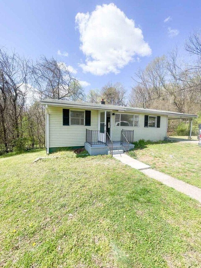 Foto del edificio - 223 Wendell Scott Dr