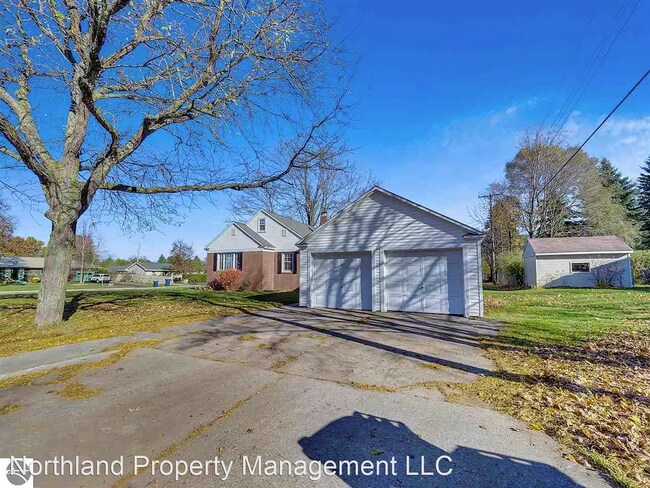 Building Photo - 3 br, 2 bath House - 241 Boughey St