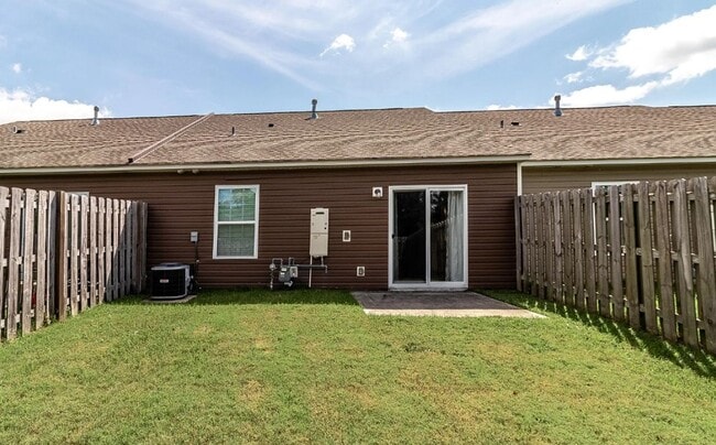 Building Photo - 960 Madrid Ct