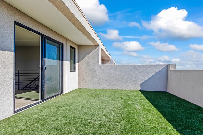 Foto del edificio - 3107 N 70th St