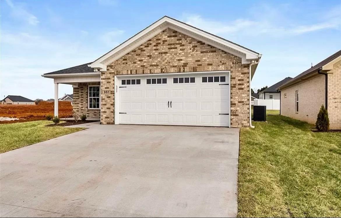 Foto principal - 961 McIntyre St