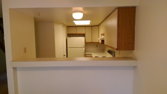 Building Photo - 3417 Atlantic Dr
