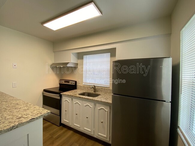 Foto del edificio - 5236 Davisson Ave