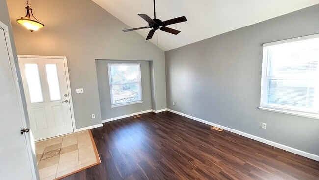 Building Photo - 2510 Covington Pl