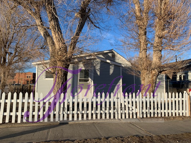 Primary Photo - 204 E J St