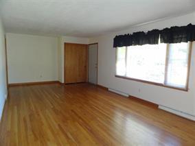 Foto del edificio - East Side 3 Bedroom Home!
