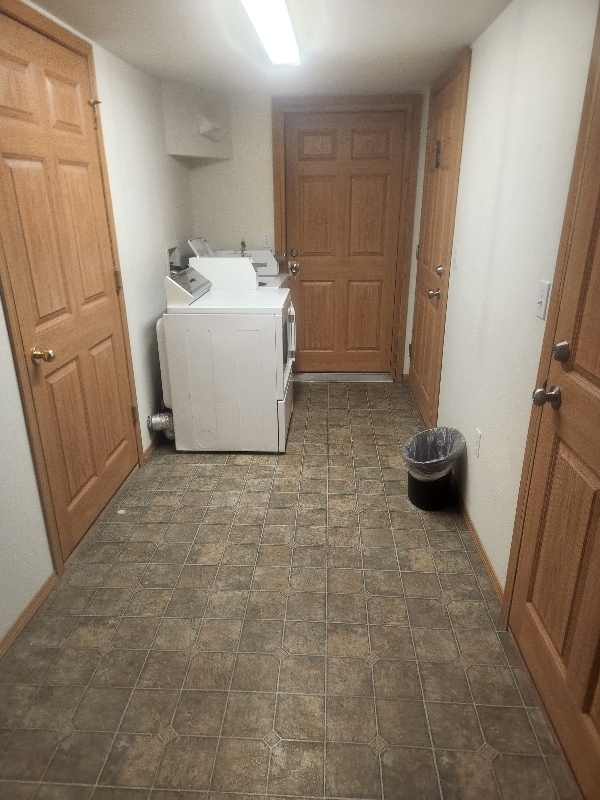 Building Photo - 3474 N Brocton Ave