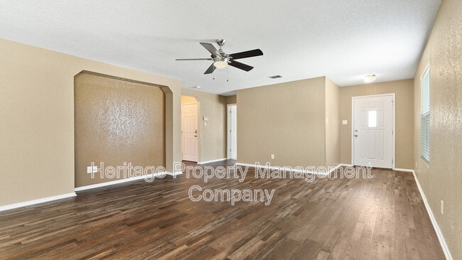 Foto del edificio - 233 Willow Crest