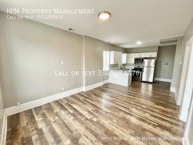Building Photo - 2179 W 11th St