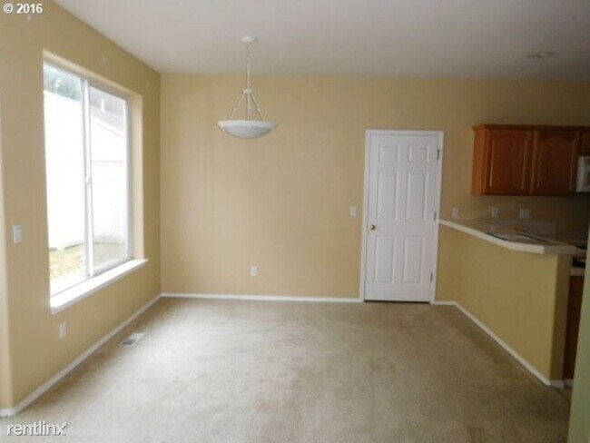 Building Photo - 3 br, 2.5 bath House - 16912 SW Watermark Ln