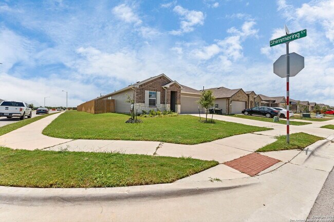 Building Photo - 140 Fireoak Dr