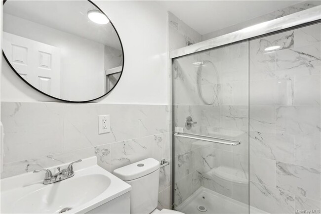 Foto del edificio - 107-18-107-88 88th St