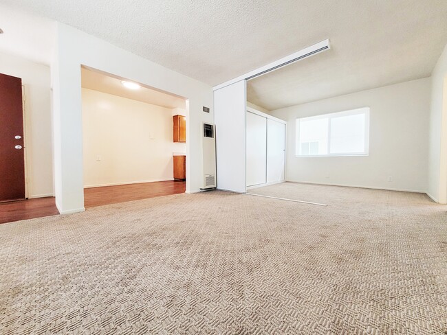 Building Photo - 2937 N Garey Ave
