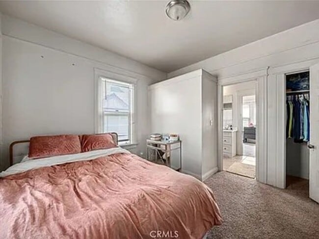 Foto del edificio - Charming 2 bedroom 1 bath bungalow in Mill...