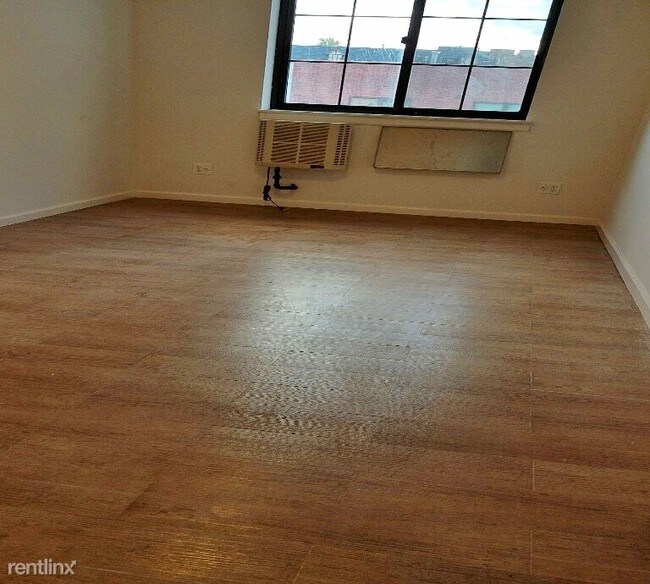 Foto del edificio - 2524 Broadway