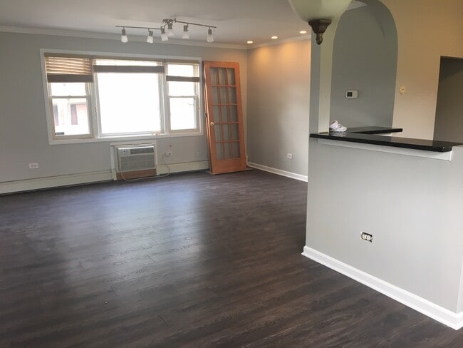 Building Photo - 7200 Adams St