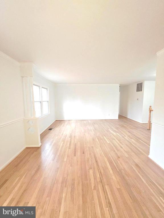 Building Photo - 12817 Lampton Ln