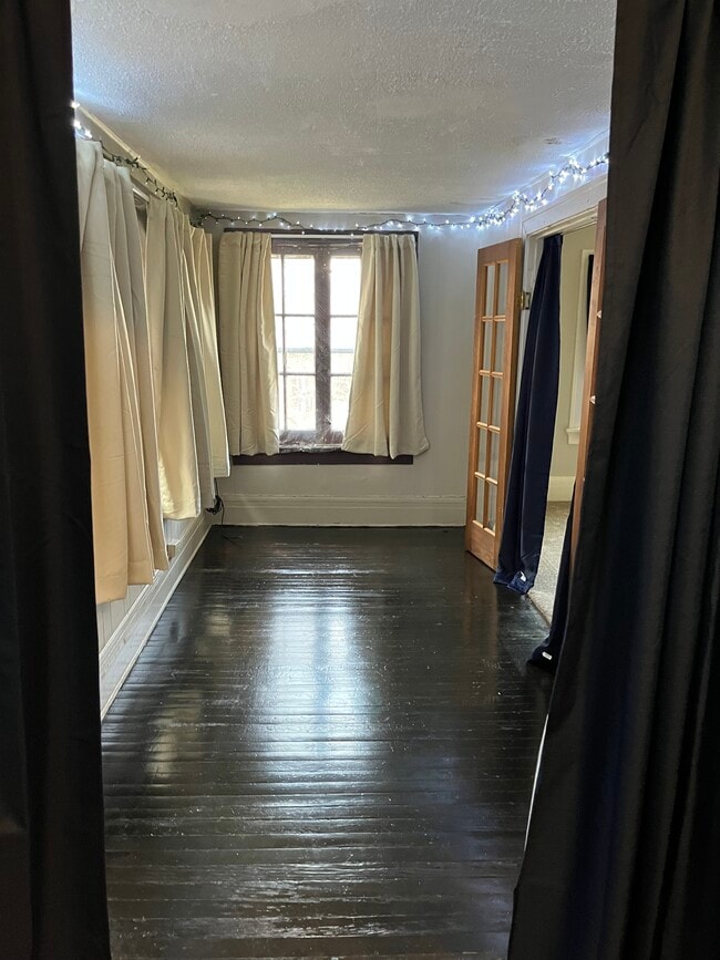 Solarium - 125 N Portage Path