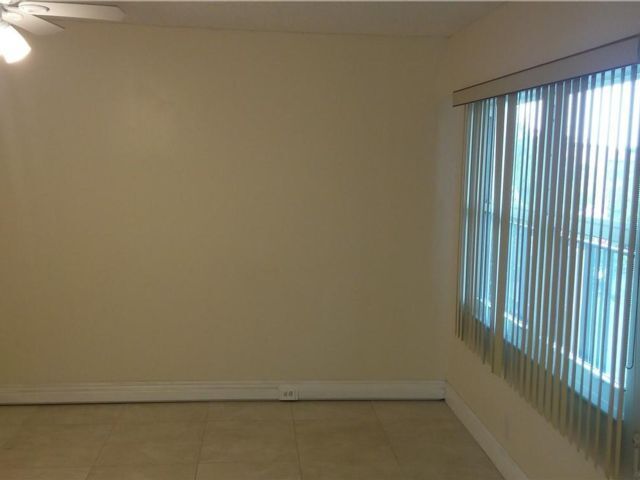 Building Photo - 13355 SW 9th Ct