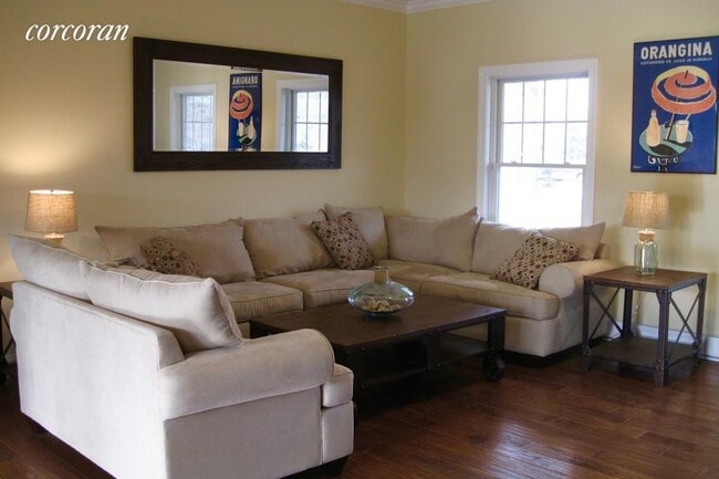 Building Photo - 12 Penny's Path