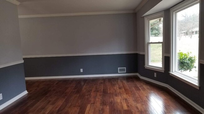 Building Photo - 1871 Cameo Ct