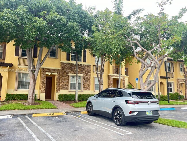 Foto del edificio - 9303 SW 227th St